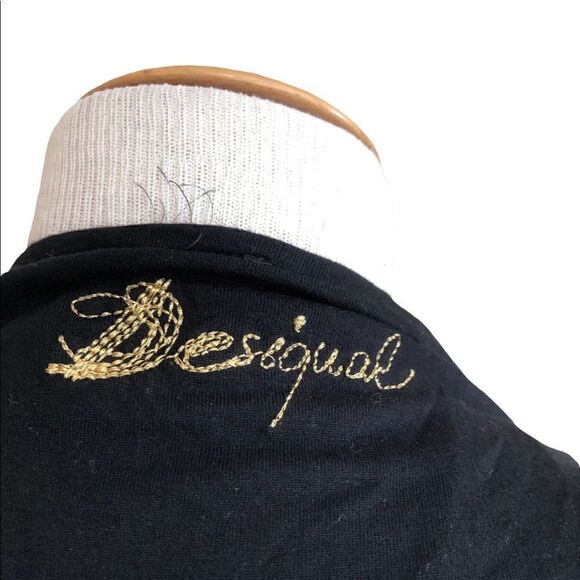 Comfortable “band-aid” dress. Also considered a pencil dress. Cool colors. - Picture 4 of 5